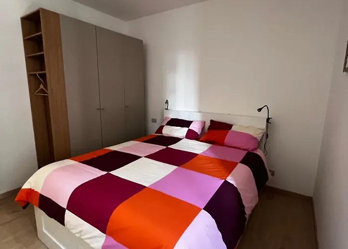 Grey Heron's Nest, Il Tuo Nido A